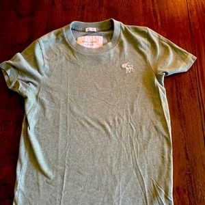 Abercrombie & Fitch Muscle Fit Men’s T-shirt